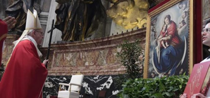 Папата на Литургијата за пастирите: Смртта е влез во полнотата на животот