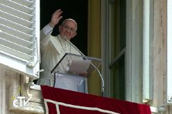 Папата: Исус нѐ повикува да ја избереме светлината и животот