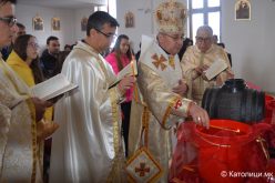 Епископот Стојанов на Богојавление служеше Литургија во Струмица