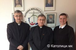Бискупот Стојанов ја посети управата на Папските мисиски дела во БиХ