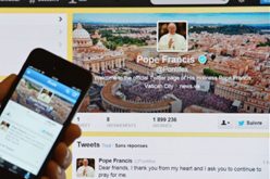 Папата на Твитер: Да се молиме едни за други