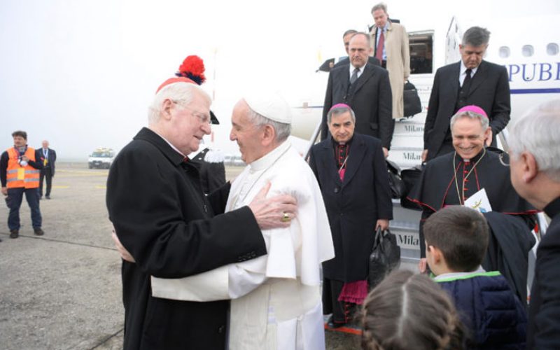 Папата Фрањо пристигна во Милано