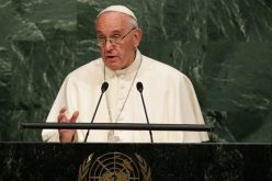 Папата ги повика светските лидери да ги остават на страна личните и идеолошките интереси