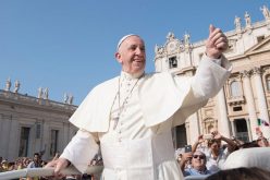 Папата: Никогаш не губи надеж и не плаши се да сонуваш