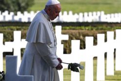 Папата Фрањо на Американските гробишта: Никогаш повеќе војна!