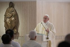 Папата: Соблазната го ранува срцето и ја уништува надежта