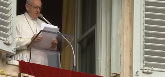 Папата: Да ги препознаеме празнините во нашиот живот