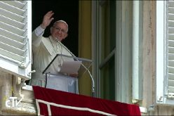 Папата: По Христовото доаѓање потребно е промена на менталитетот