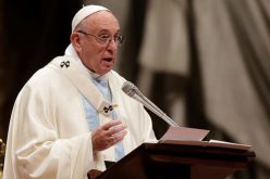 Папата: На сите нас ни е потребно мајчинско срце