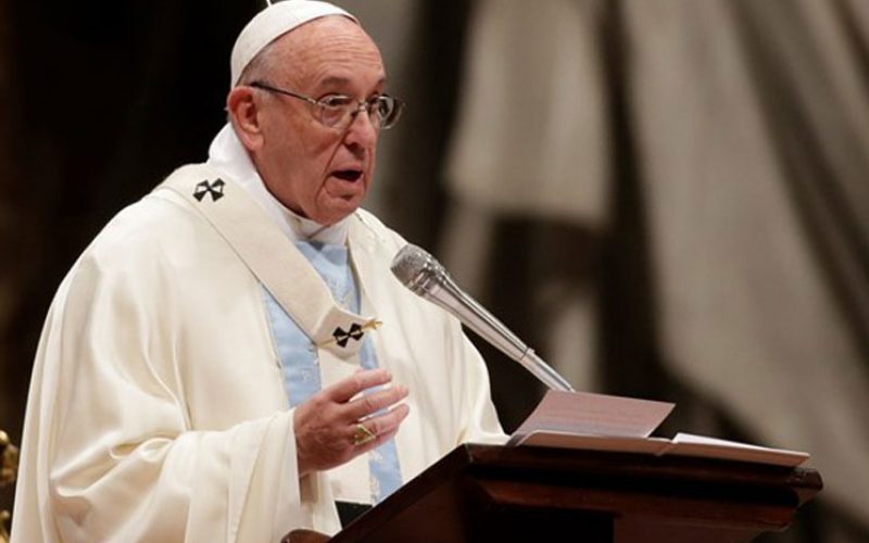 Папата: На сите нас ни е потребно мајчинско срце