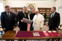 Папата ги прими членовите на Претседателството на БиХ