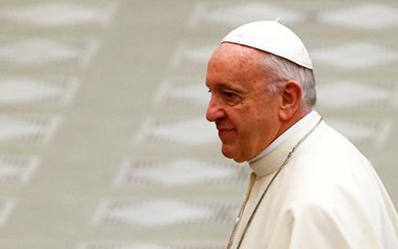 Папата за семинариите: Направете ја Божјата близина осетлива