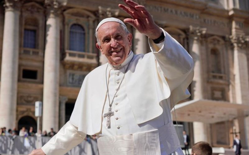 Папата: Кога молиме „Оче наш“ стапуваме во контакт со Отецот