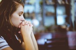 За што молев од Бог пред да се омажам за неверник?