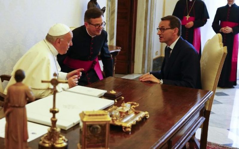 Папата Фрањо го прими во аудиенција полскиот премиер