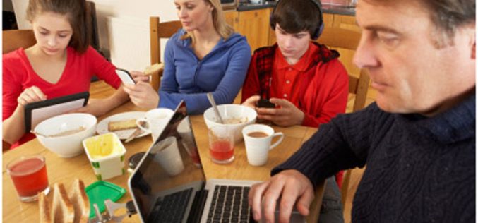 Пет лекции за родителите во дигиталната ера