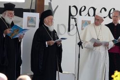 Папата од Бари: Нека биде мир на Блискиот Исток