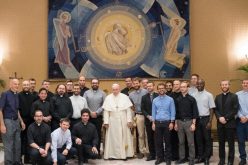 Папата Фрањо до Исусовците: Важно е да се разберат проблемите на младите