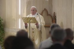 Папата: Ангелот чувар е нашата врска со небесниот Отец