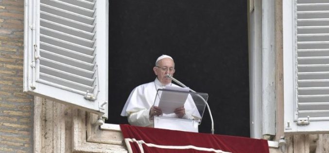 Папата Фрањо: Првиот плод од Синодата е „синодалниот стил“