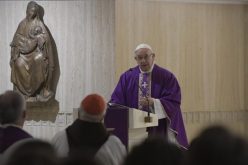 Папата: Да дозволиме Бог да нè утеши