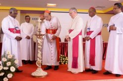 Папата до индиските епископи: Живејте го својот повик радосно и великодушно