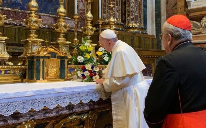 Папата Фрањо се врати во Ватикан