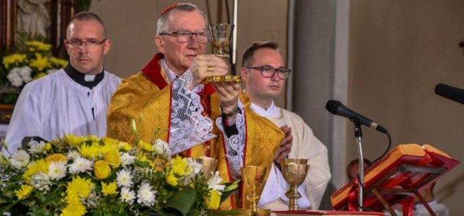 Кардинал Паролин ја истакна врската помеѓу Полска и Светиот Престол