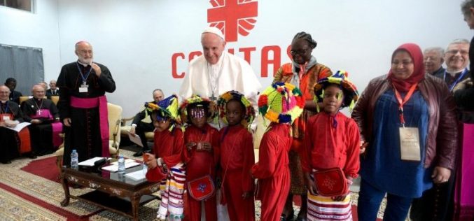 Папата: Во секој мигрант е Христос