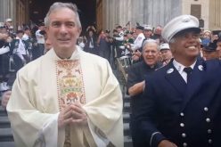 Како пожарникарот Том од Њу Јорк стана свештеник?