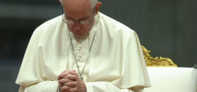 Папата до парискиот надбискуп: Нотр Дам повторно нека биде знак на вера