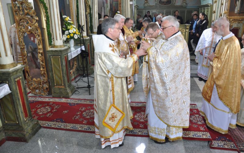 Епископот Стојанов присуствуваше на прогласувањето на новата Католичка eпархија во Србија