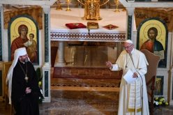 Папата основа Апостолски егзархат во Италија за украинските католици