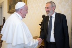 Папата Фрањо испрати порака до римската еврејска заедница за празникот Пасха