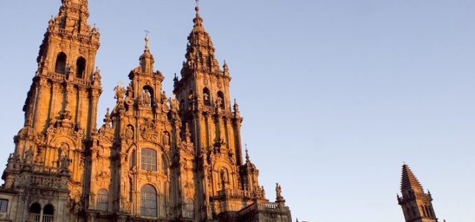 Повеќе од 70 свештеници починале од коронавирусот во Шпанија