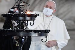 Во пораката за Светскиот ден на мирот Папата повикува на „култура на грижа“