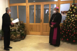 Богопосветените лица од Скопје му го честитаа Божиќ на бискупот Стојанов
