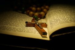 Шест причини да се чита Светото Писмо