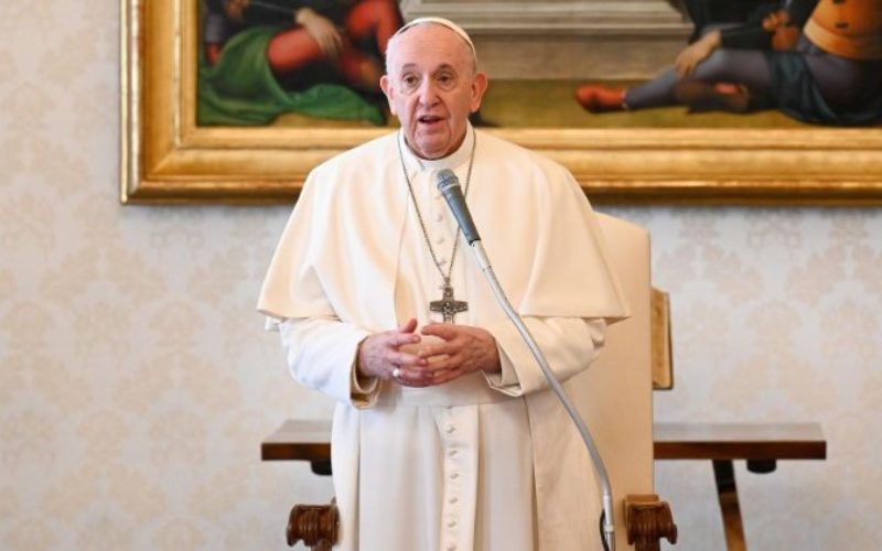 Папата повика на молитва за Апостолското патување во Ирак