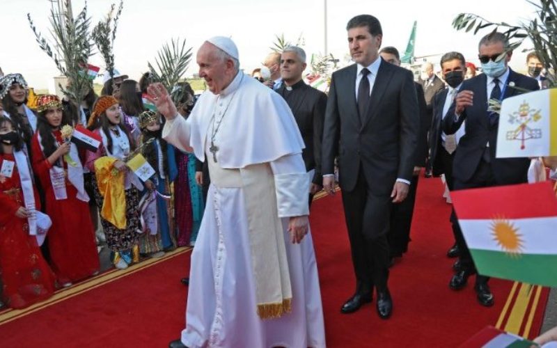 Папата Фрањо пристигна во Ербил