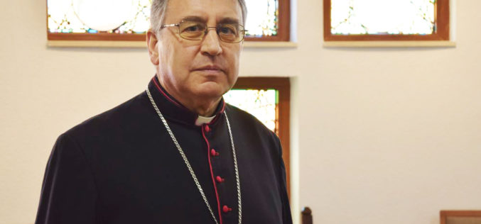 Бискупот Стојанов ќе служи света Литургија за починатите од пандемијата