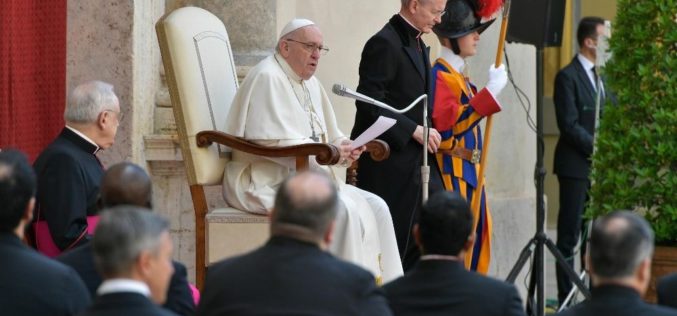 Папата потести на атентатот врз свети Иван Павле II и молитвата Света Бројаница
