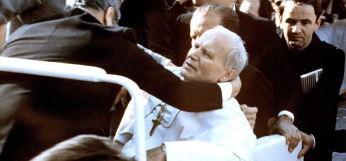 Атентат врз папата Иван Павле II: Сеќавање на тој кобен 13 мај 1981 година