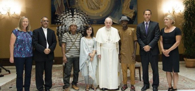 Папата Фрањо се сретна со делегација на движењето „Лаудато си“
