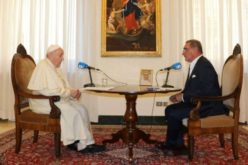 Папата Фрањо во интервју за радио COPE: Никогаш не сум помисил да се повлечам