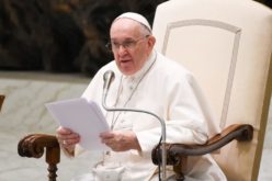 Папата повика на солидарност со Етиопија