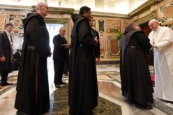 Папата: Животот на кармелитјаните е одговор на жедта на современиот човек за Бог