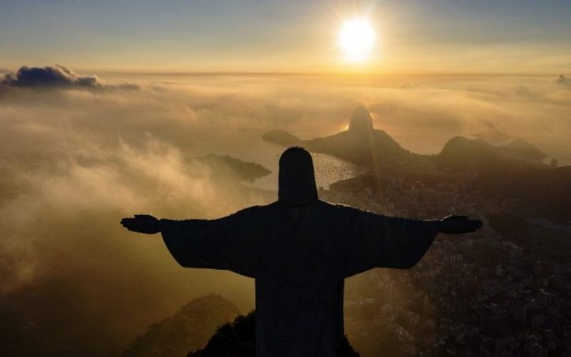 Папата Фрањо: Статуата Христос Спасител во Рио е повик на помирување