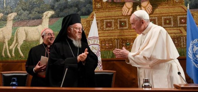 Папата Фрањо до патријархот Вартоломеј: Работиме заедно во соочувањето со денешните предизвици
