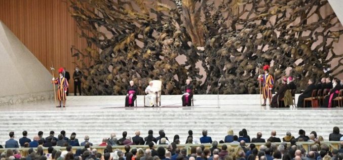 Папата до Полјаците: Слободата мора да биде исполнета со љубов